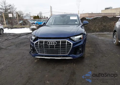 2021 Audi Q5 Premium 45 Tfsi Quattro S Tronic z USA, uszkodzony, nr VIN WA1AAAFY2M2100657